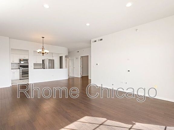 5th image of 750 Pearson St APT 911