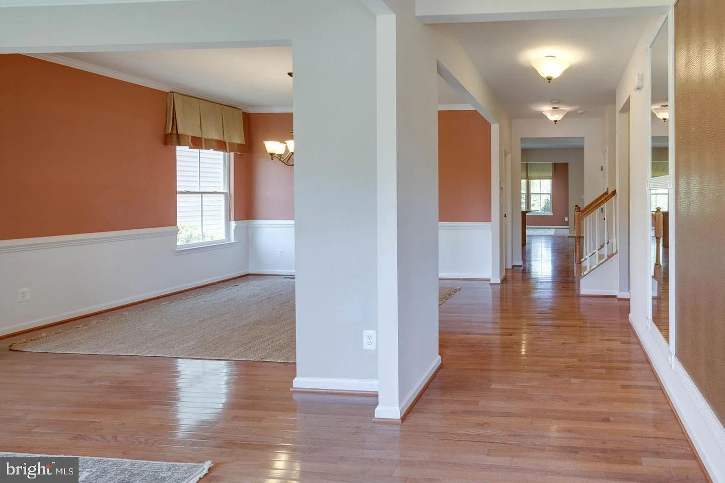 4 bed, 4.5 bath, 4141 sqft, $4,300 — Photo 3