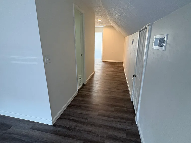 4534 Summit St — Photo 20