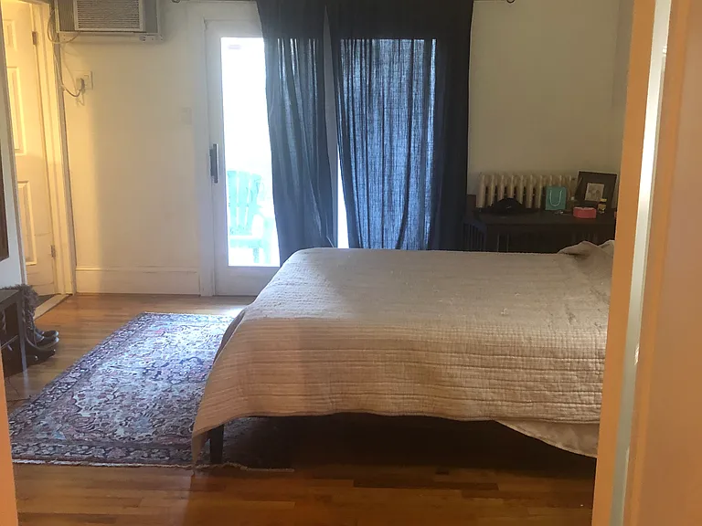 134 N 21st St #1R — Photo 7