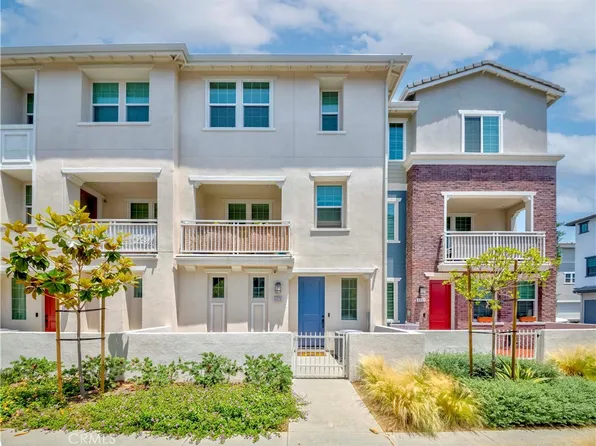 6926 Cottonwood Ln, Buena Park, CA 90621