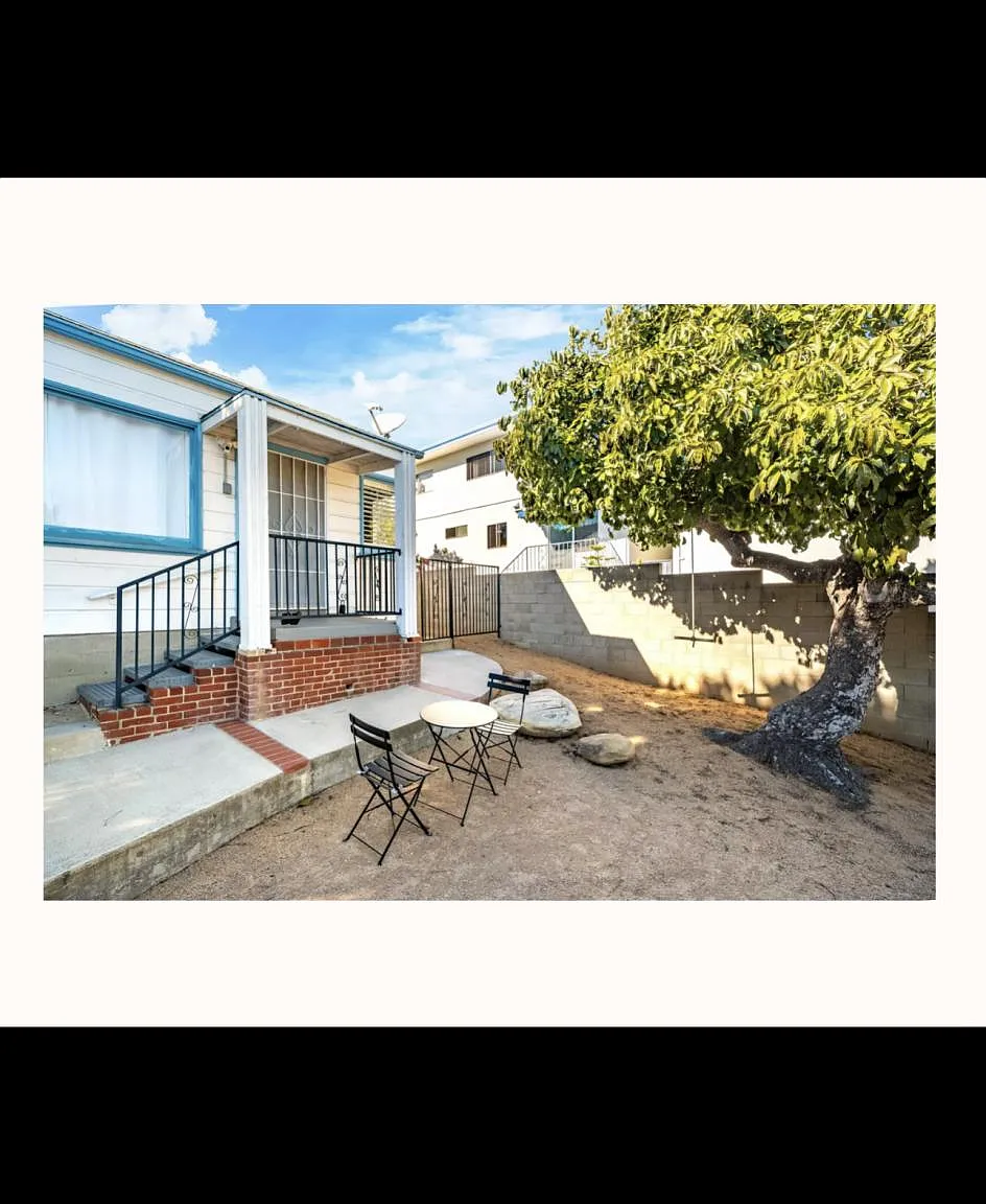 2 bed, 764 sqft, $3,950 — Photo 4