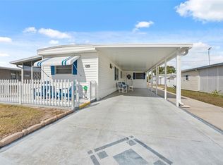 37309 Beverly Ave, Zephyrhills, FL 33542