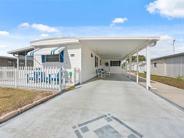 37309 Beverly Ave, Zephyrhills, FL 33542