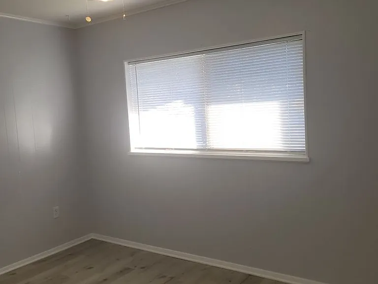 5803 Cherry St — Photo 4