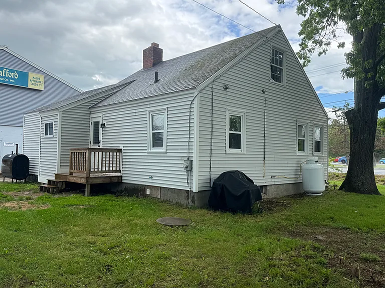 88 New Rochester Rd — Photo 22
