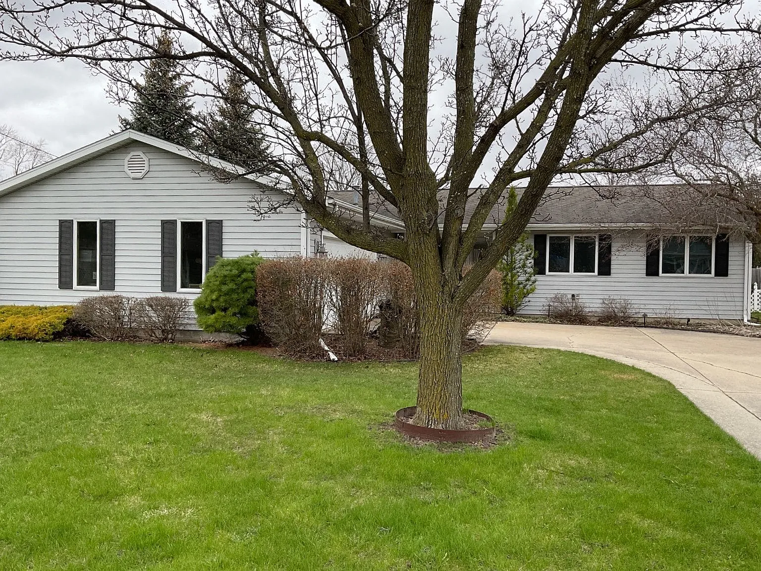 808 Pine St photo 1
