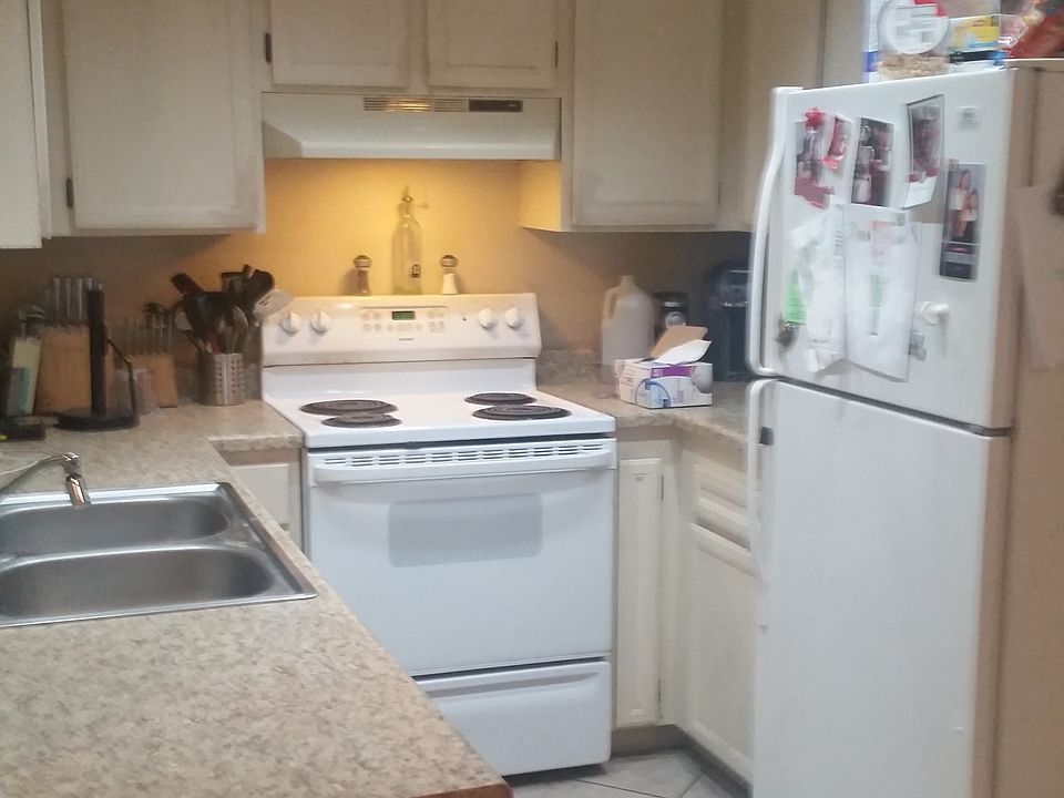 1st image of 2812 E Valley Pkwy Unit K