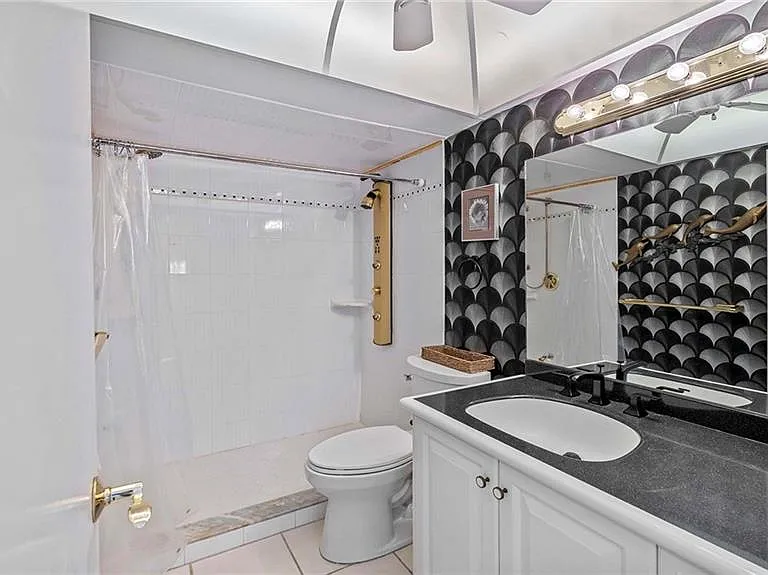 601 Seaview Ct #C106 — Photo 16