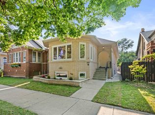 5852 N Talman Ave, Chicago, IL