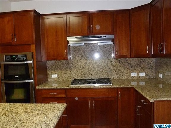 4th image of 1550 N Pisa St