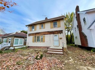 13378 Cedar Rd, Cleveland Heights, OH 44118