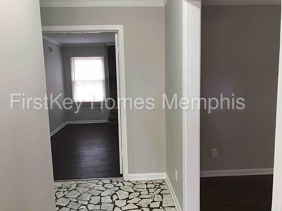 2nd image of 2288 Lovitt Dr