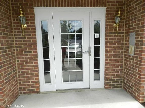 2nd image of 3800 Normandy Dr APT 3C