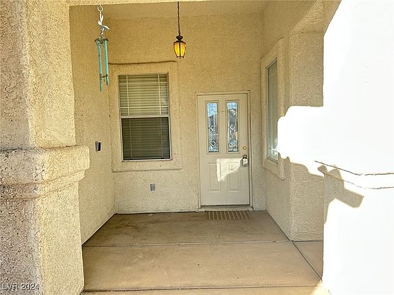 2nd image of 130 Skipping Stone Ln