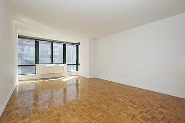 Rented by LL Real Estate Services