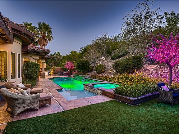 3rd image of 27 Tapadero Ln