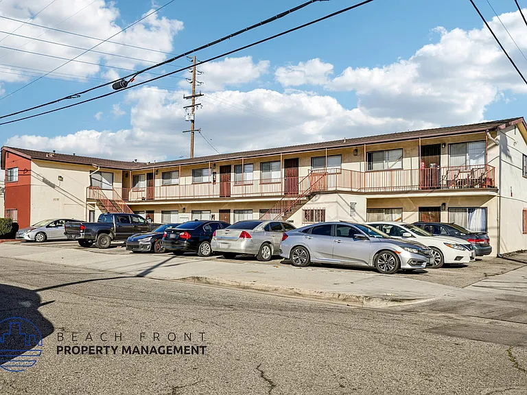 4640 W. Imperial — Photo 16