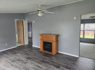 700 W 33rd St, Anderson, IN 46013