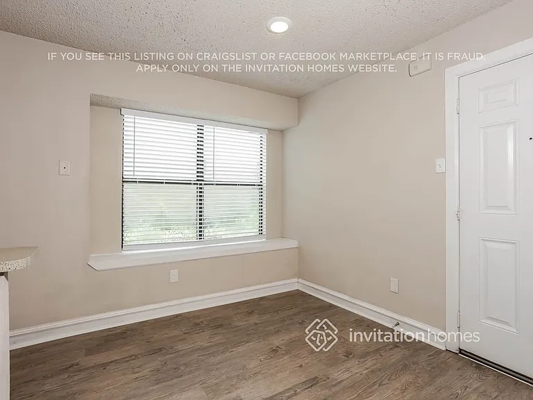 2665 Claremont Dr — Photo 12