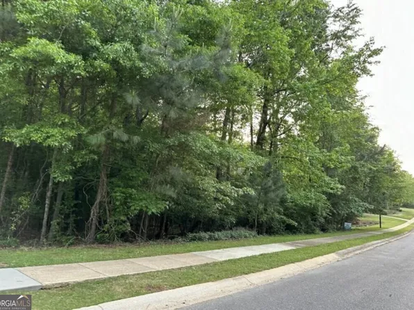 115 Windridge Dr, Lagrange, GA 30241
