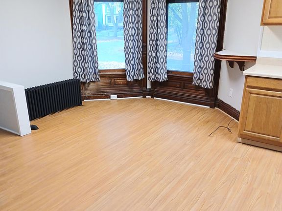2nd image of 324 Goundry St #0