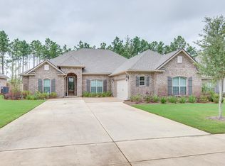 166 Buxtons Way, Freeport, FL 32439