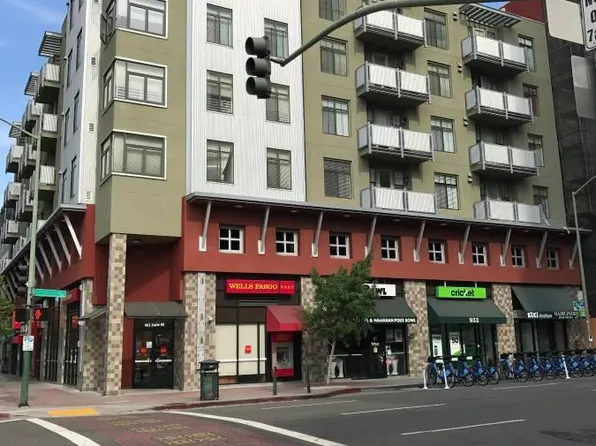 989 Franklin St APT 610, Oakland, CA 94607