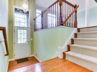12455 Peaceful Creek Dr, Fairfax, VA 22033