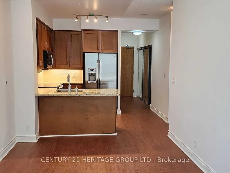 1910 Lake Shore Blvd W #702 — Photo 17