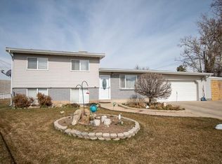 1093 N 350 W, Layton, UT 84041