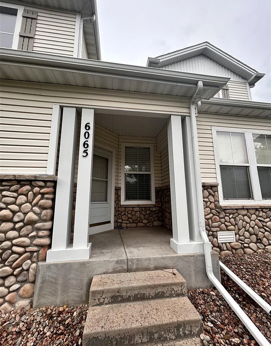 Ridgeview Neighborhood — Photo 2