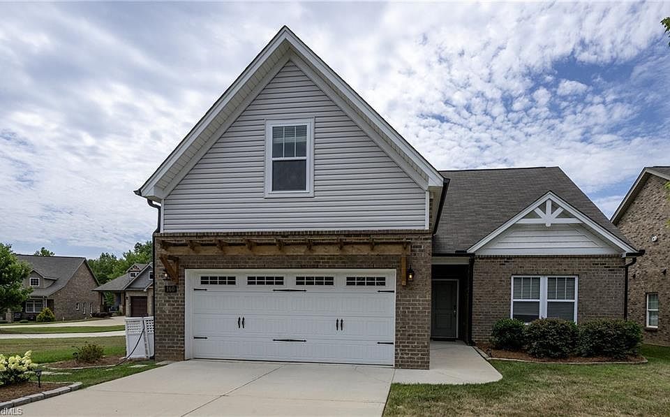 1st image of 160 Broad Meadow Ct