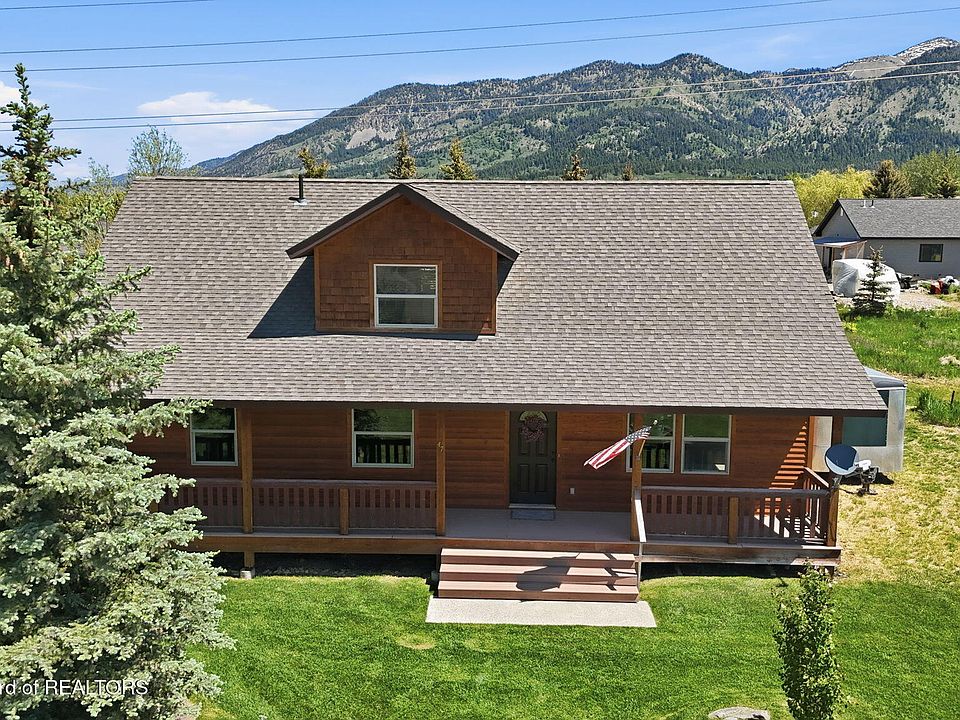 1st image of 47 Holly Dr