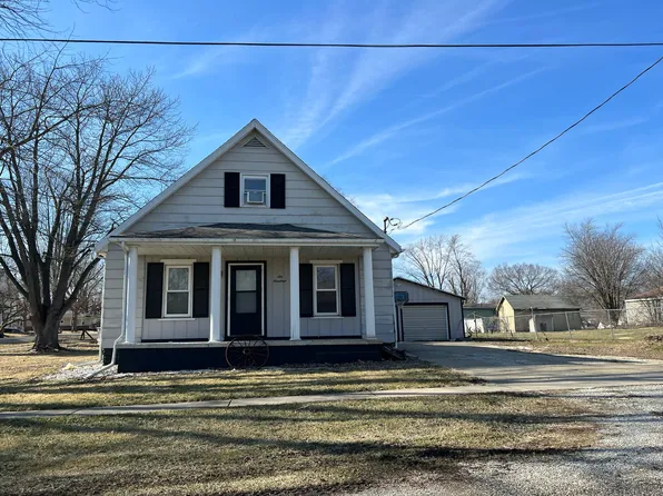 600 Lincoln Ave, Saint David, IL 61563