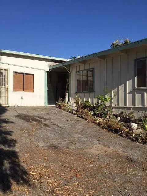 14542 Story Rd photo 1