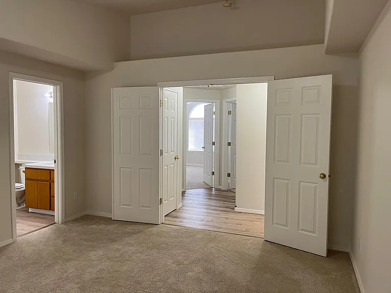 master bedroom suite