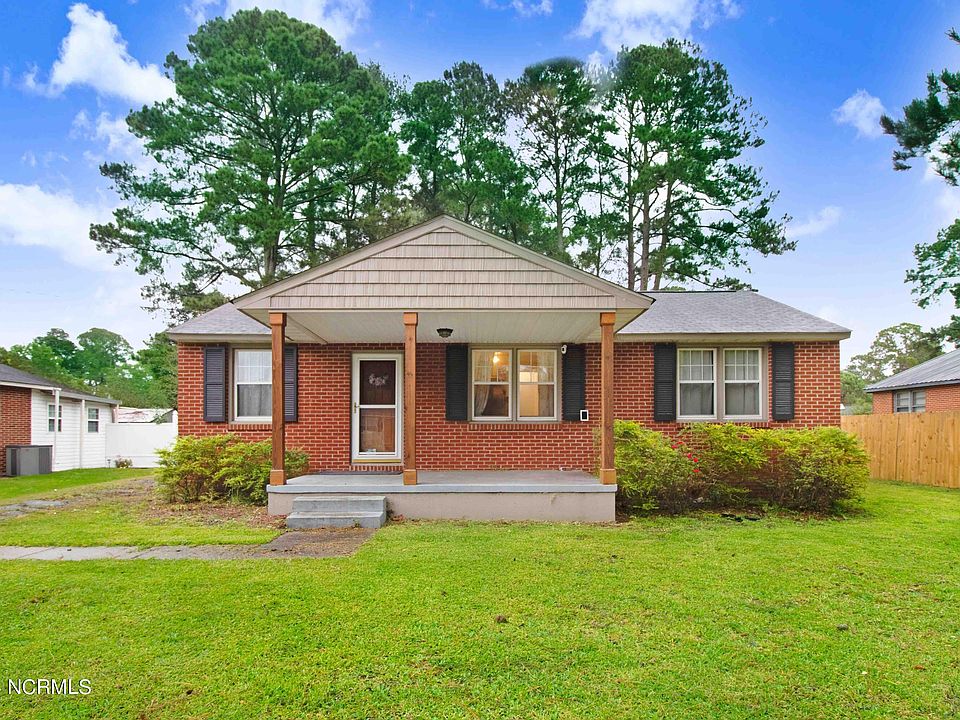 1st image of 1304 N Jefferson Avenue
