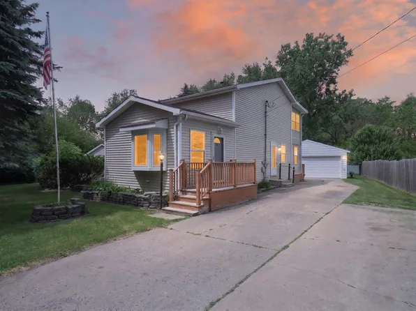 174 Brown St, Grass Lake, MI 49240