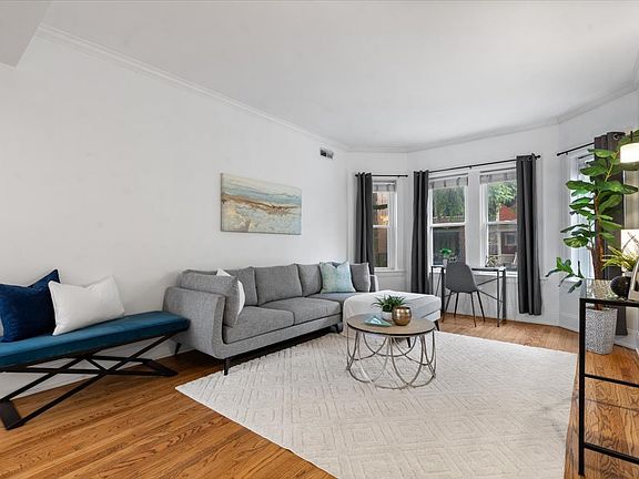 2nd image of 1725 W Winnemac Ave APT 1
