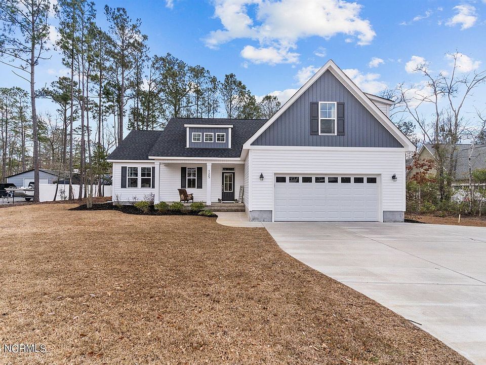 1st image of 125 Pebble Beach Dr
