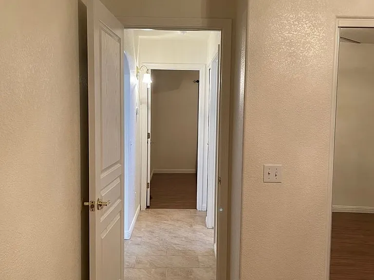 3610 Breakwater Dr — Photo 30