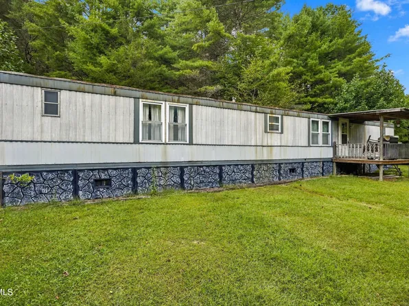 268 Fred Price Rd, Mountain City, TN 37683