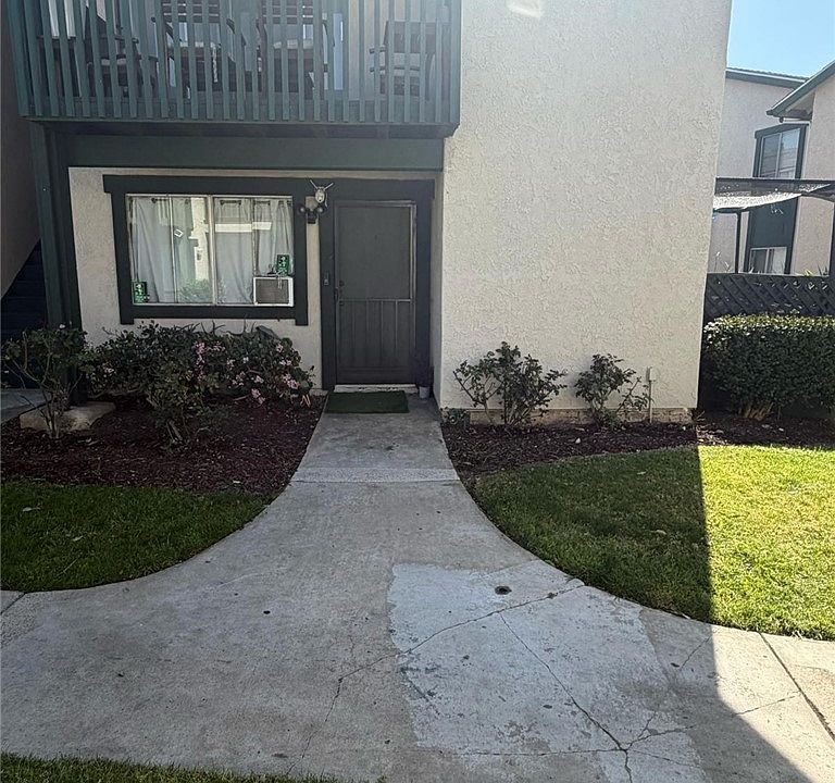 2nd image of 23214 Orange Ave APT 3