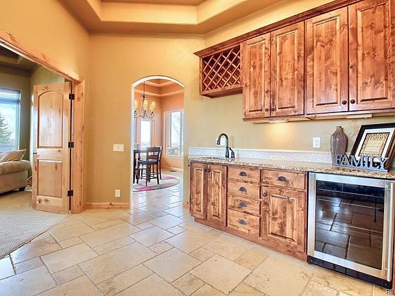4th image of 1386 Eagle Ct
