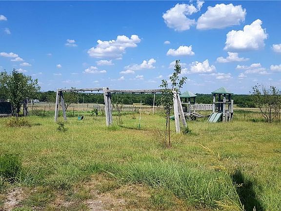 2nd image of 2393 County Road 655