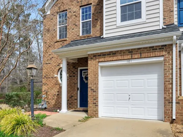 101 Riva Ct, Yorktown, VA 23690