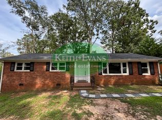 101 Foxcross Rd, Spartanburg, SC 29301