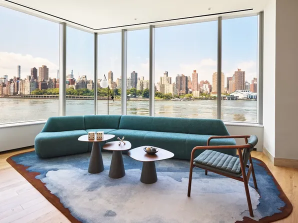 10 Halletts Point image 61 of 68