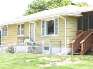 2537 S 6th St, Omaha, NE 68108